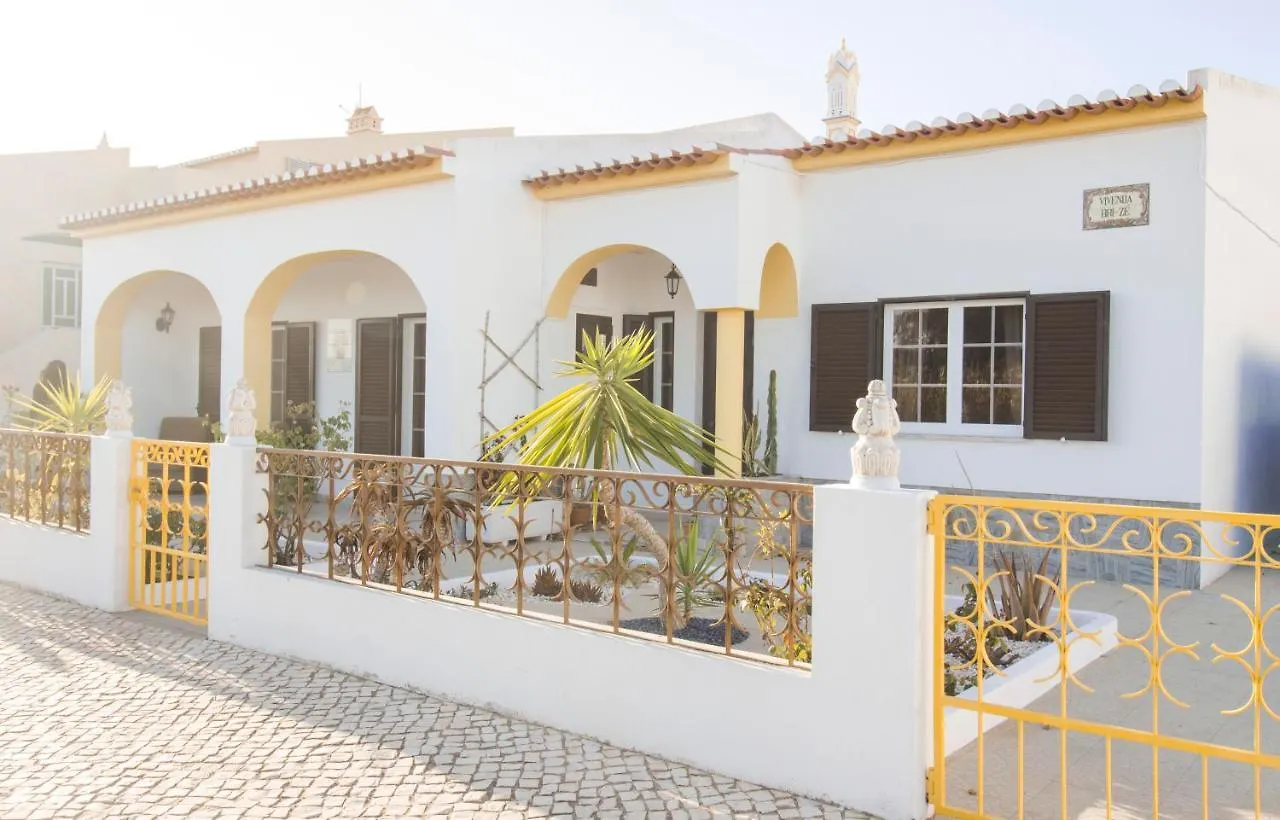 Hotel Lemontree Eco Surfhouse à Sagres Maison d'hôtes