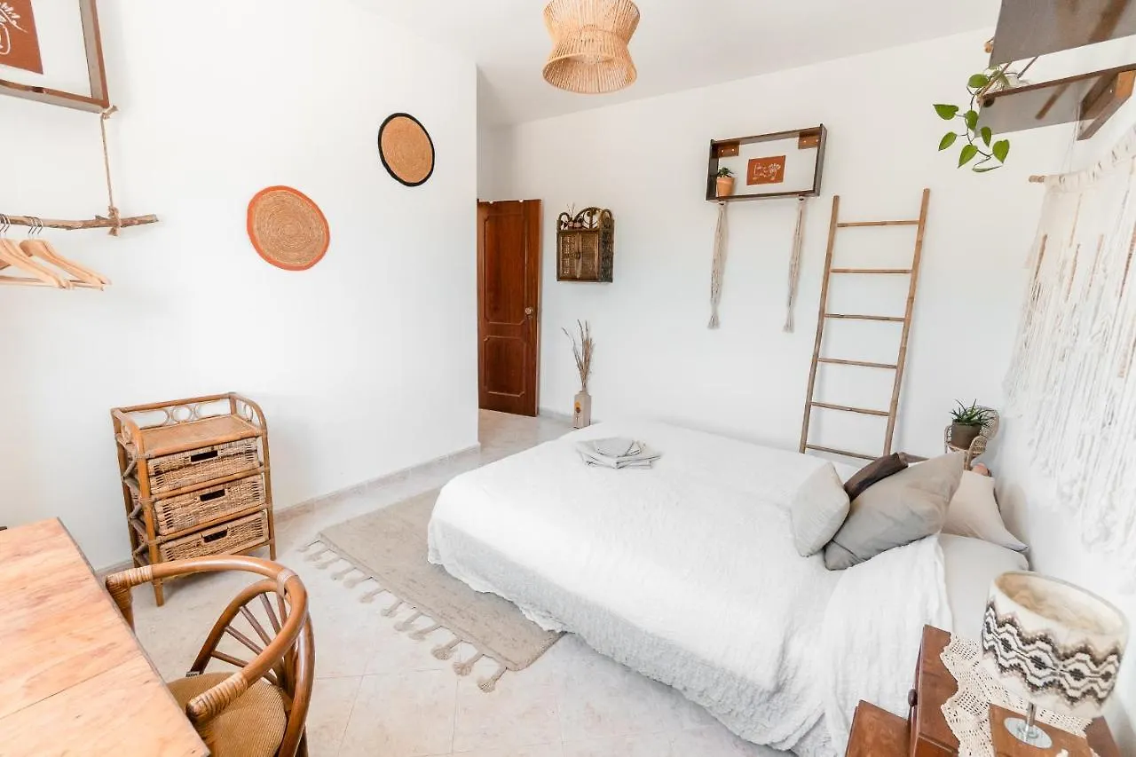 Maison d'hôtes Hotel Lemontree Eco Surfhouse à Sagres